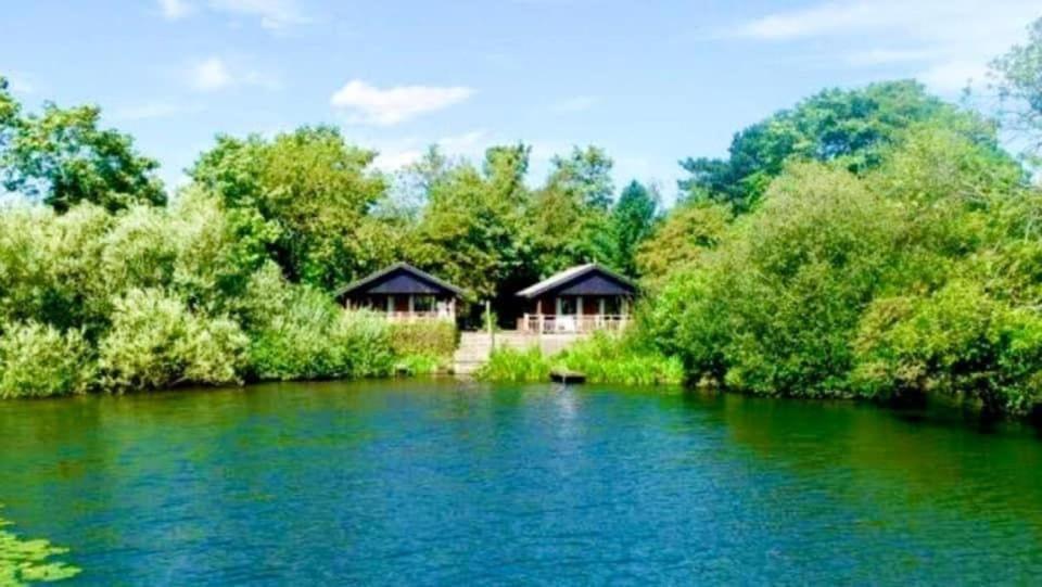 Holly Lodge 14 Hot Tub York Exteriör bild